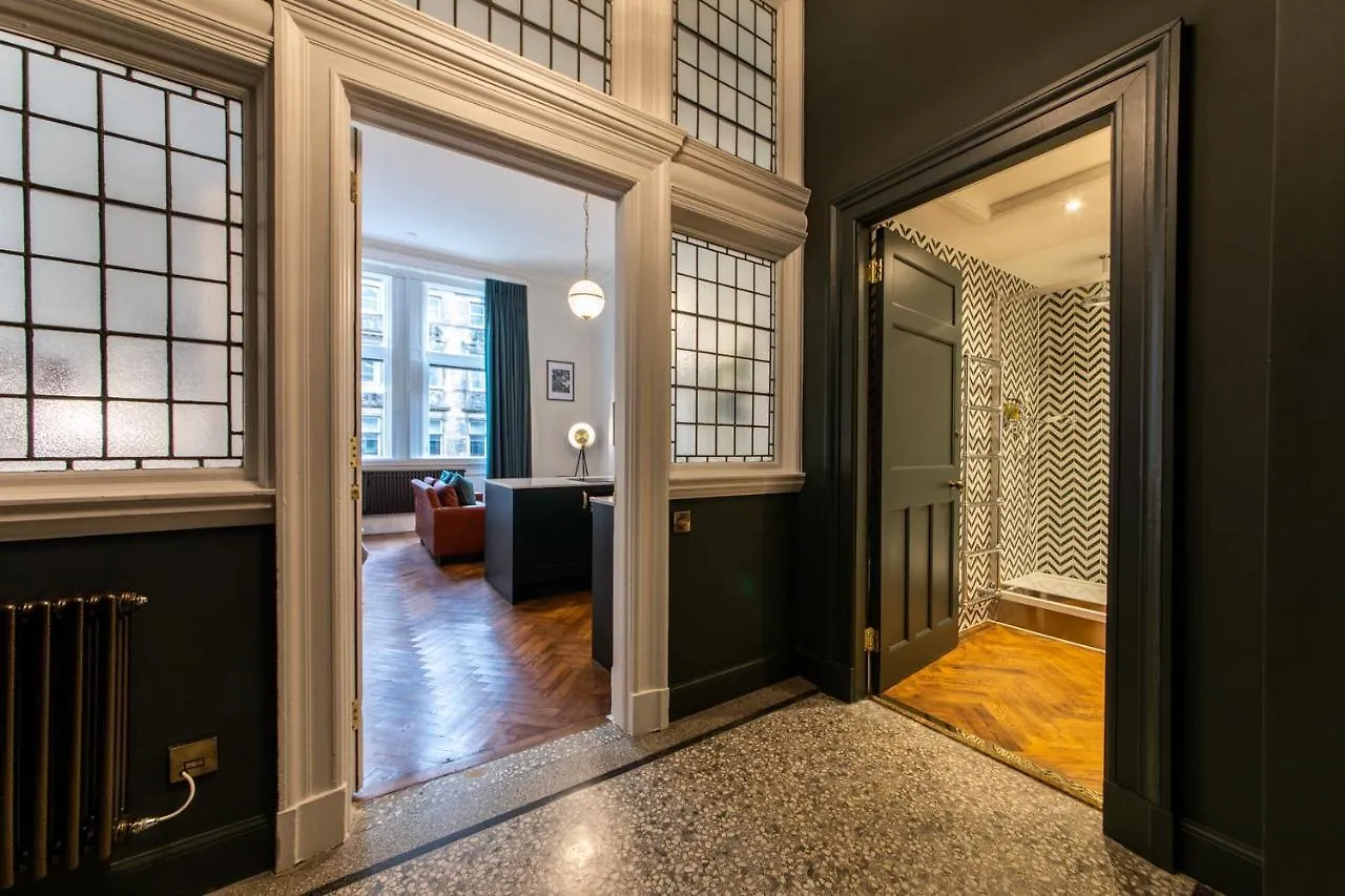 Linton Collection - 28 North Bridge Daire Edinburgh